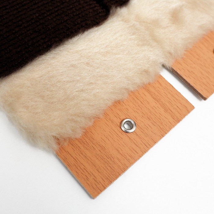 Когтеточка "Пижон" ковролиновая угловая, малая, 50 x 18 х 1,5 см, микс