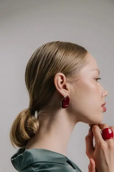 Серьги большие &laquo;Мятый овал&raquo;, акрил, бордовые в золоте