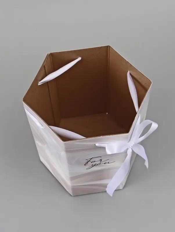 Коробка - переноска подарочная для цветов &laquo;Для тебя&raquo;, 17&times;14.8&times;19.5 см, шестигранник