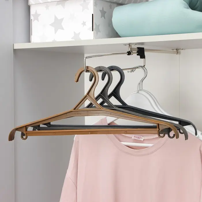 Плечики - вешалка для верхней одежды, размер 52-54, МИКС Плечики - вешалка для верхней одежды, размер 52-54, МИКС