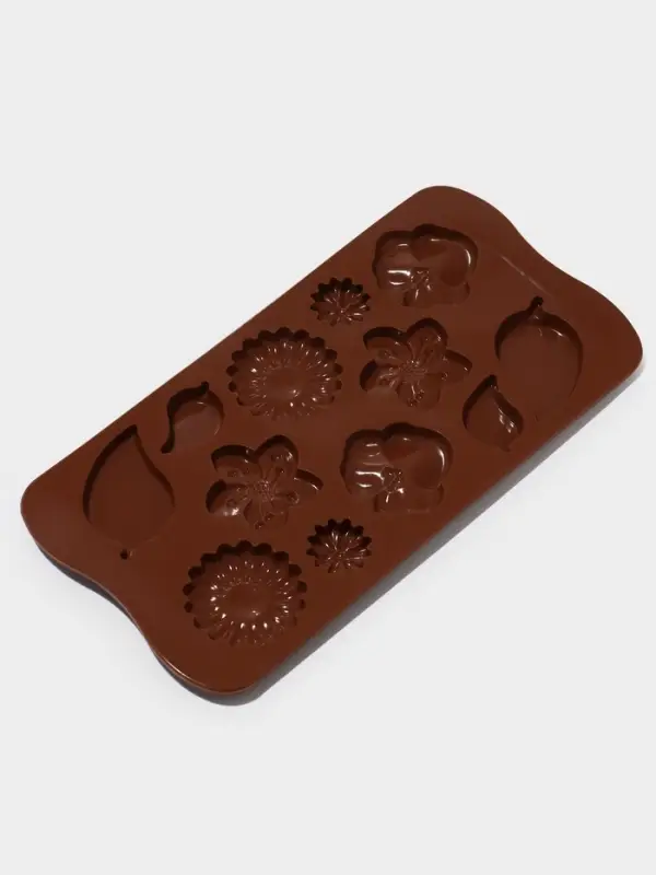 Форма для шоколада Доляна &laquo;Цветение&raquo;, силикон, 21&times;10.5&times;0.7 см, 12 ячеек, коричневая