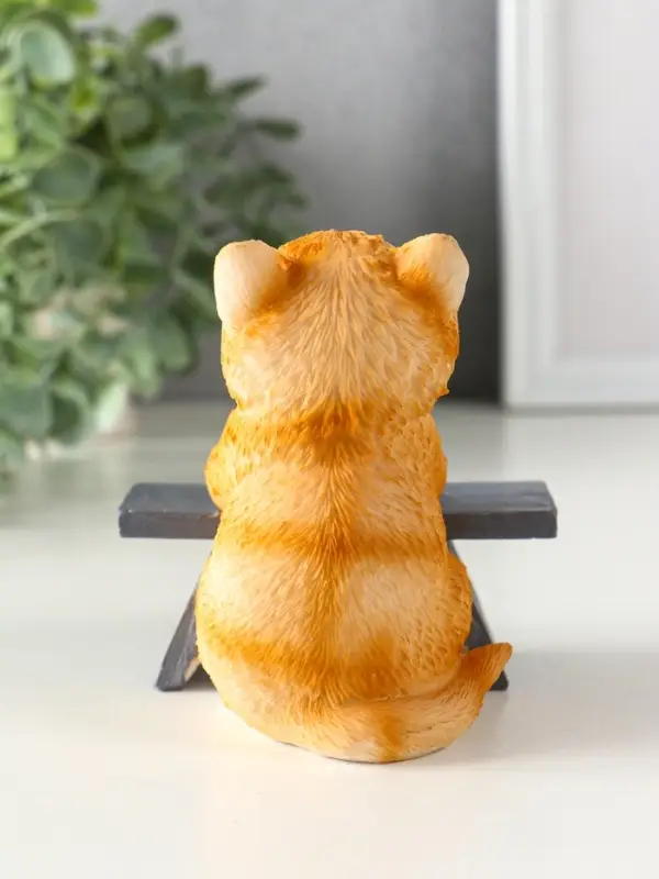 Сувенир полистоун "Котик с книгой за партой" рыжий 9х8,5х9,5 см