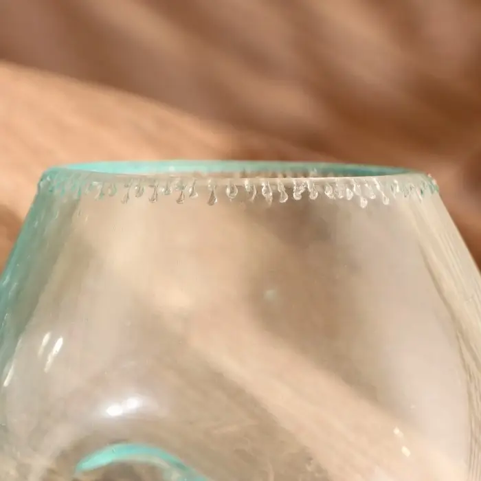 Вазон на коряге "Аква" 35х30х23 см Вазон на коряге "Аква" 35х30х23 см