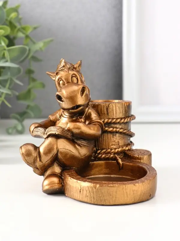 Подсвечник «Конь с книгой», 11×11×10 см, бронза Подсвечник «Конь с книгой», 11×11×10 см, бронза
