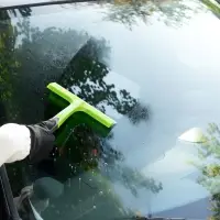 Водосгон силиконовый AVS SB-0522