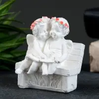 Фигурка гипс &laquo;Ангел на скамейке&raquo;, перламутр, 8&times;7&times;5 см