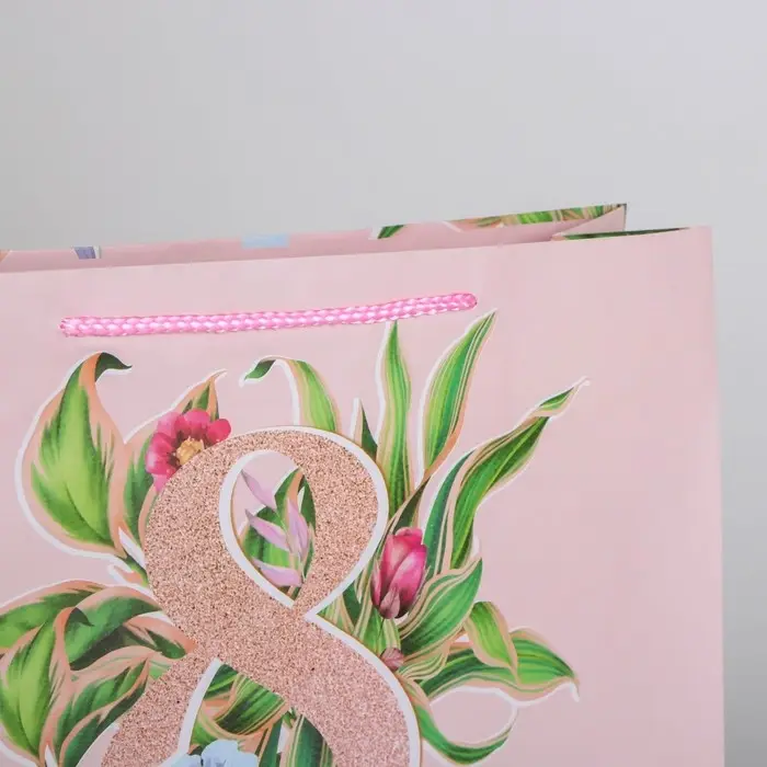 Пакет подарочный ламинированный, упаковка, «8 марта», L 31 х 40 х 11.5 см Пакет подарочный ламинированный, упаковка, «8 марта», L 31 х 40 х 11.5 см