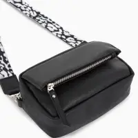 Сумка женская кросс-боди TEXTURA на молнии, 21&times;7&times;13 см, чёрная