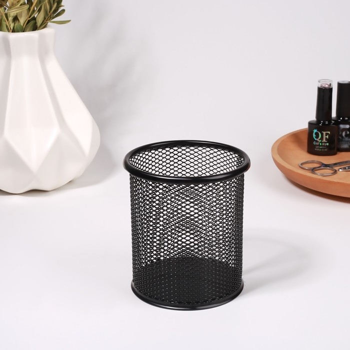 Подставка для хранения маникюрных/косметических принадлежностей, d = 9 × 10 см, цвет чёрный Подставка для хранения маникюрных/косметических принадлежностей, d = 9 × 10 см, цвет чёрный