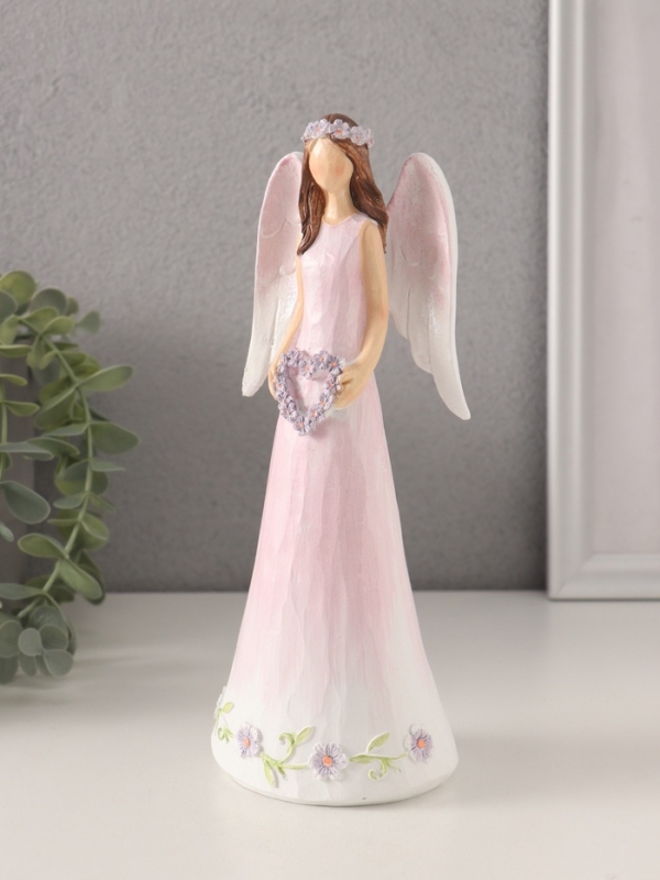 Сувенир полистоун "Девушка-ангел в нежно-розовом платье с венком-сердце" 8,5х6х21,5 см