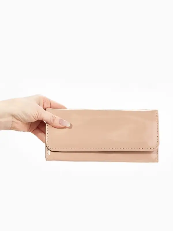 Кошелёк женский на магните, 19.5&times;2.5&times;9 см, лаковый, бежевый