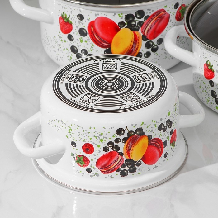 Набор кастрюль «Сластёна», 3 предмета: 1,9 л, 2,5 л, 3,7 л, крышки, индукция