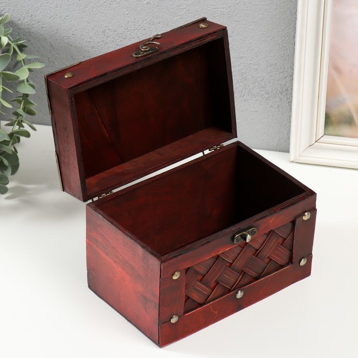 Шкатулка сундук дерево  Шкатулка сундук дерево "Плетёнка. С заклёпками" коричневая 17,8х11,5х12,8 см