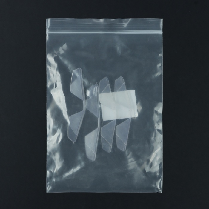 Защитная накладка на дверь, 8.5х1 см, прозрачная, набор 4 шт Защитная накладка на дверь, 8.5х1 см, прозрачная, набор 4 шт