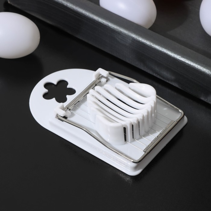 Яйцерезка Доляна «Комфорт», 14×8 см, цвет МИКС Яйцерезка Доляна «Комфорт», 14×8 см, цвет МИКС