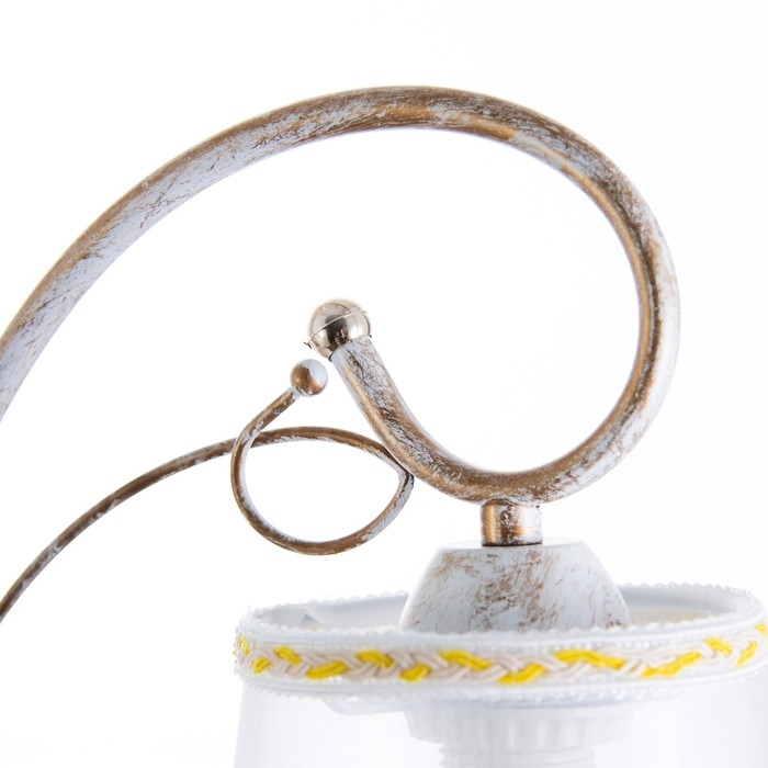 Люстра 2150/3 E27 40Вт белый с золотой патиной 47х47х35 см. Модель F761TT-700 Люстра 2150/3 E27 40Вт белый с золотой патиной 47х47х35 см. Модель F761TT-700