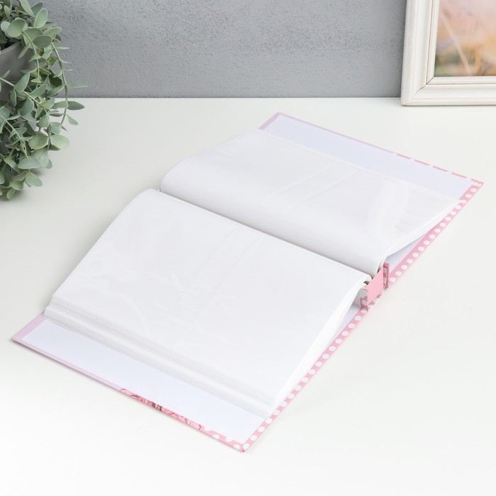 Фотоальбом на 200 фото 10х15 см Фотоальбом на 200 фото 10х15 см "Розы и горошек" в коробке 25,8х21х5 см