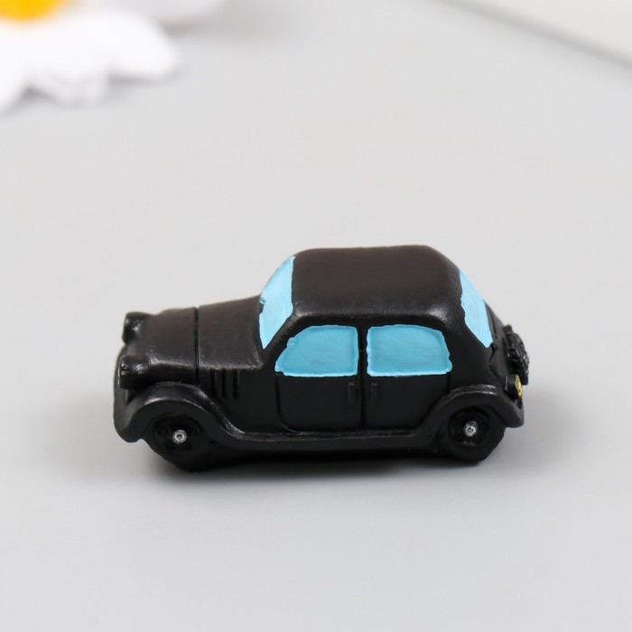 Фигурка для флорариума полистоун  Фигурка для флорариума полистоун "Ретро автомобиль" 4,6х2х2 см