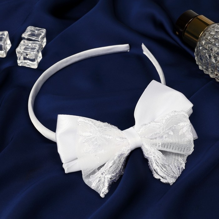 Ободок для волос  Ободок для волос "Школьница" бантик с кружевами, 1 см, белый