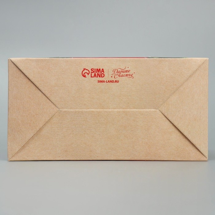 Коробочка для кексов «Хвоя и шишки», 16 х 10 х 8 см, Новый год Коробочка для кексов «Хвоя и шишки», 16 х 10 х 8 см, Новый год