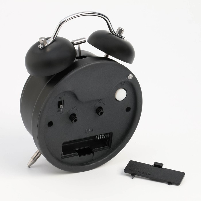 Будильник Будильник "Классика", дискретный ход, с подсветкой, 16.5 х 11 х 5.5 см