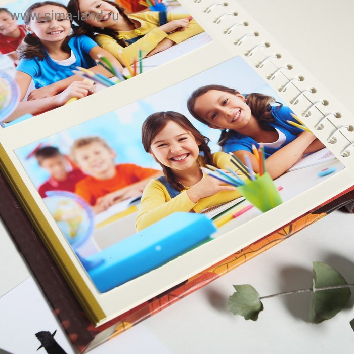 Фотоальбом на выпускной «Самый лучший класс» 30 магнитных листов Фотоальбом на выпускной «Самый лучший класс» 30 магнитных листов