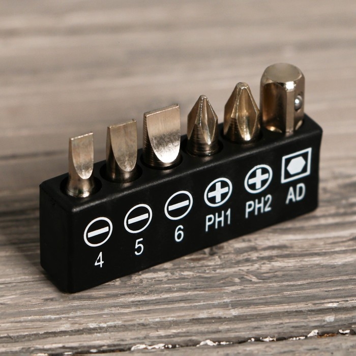 Подарочный набор инструментов в бутылке «Выручай Ка», 15 предметов Подарочный набор инструментов в бутылке «Выручай Ка», 15 предметов