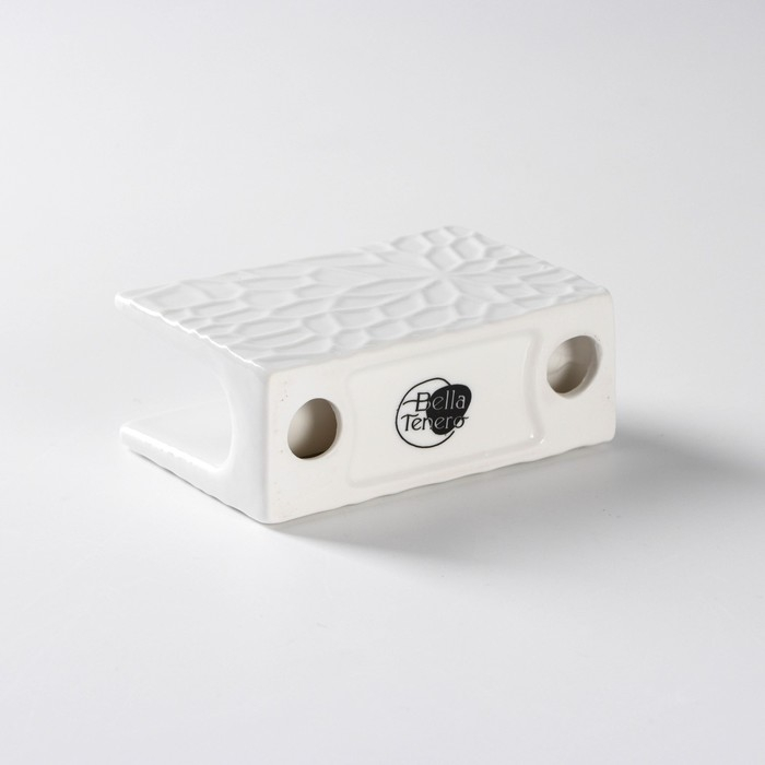 Набор фарфоровый для специй BellaTenero, 4 предмета: солонка, перечница, салфетница, подставка-держатель, цвет белый