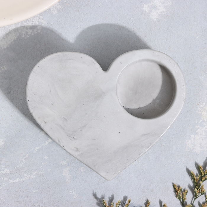 Подсвечник Подсвечник "Сердце большое. Мрамор" из гипса,10,5х9х4,5см,мрамор с чёрными полосками