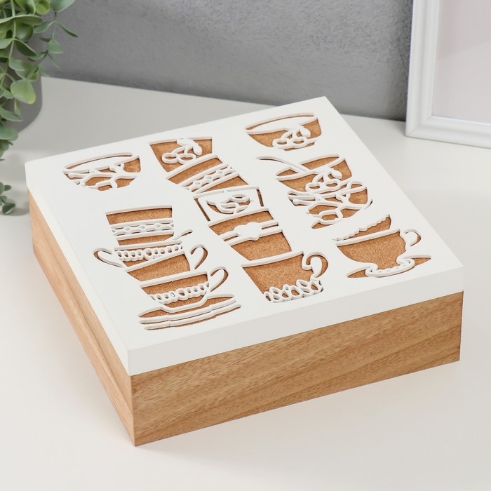 Шкатулка дерево с делениями  Шкатулка дерево с делениями "Коллекция чашек" 23,3х23,3х8 см
