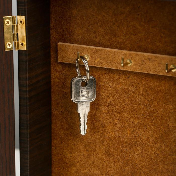 Ключница Ключница "Листья" венге 15х21 см МИКС