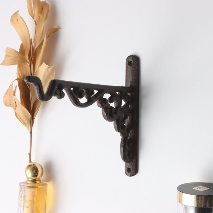 Крючок декоративный чугун "Королевская лилия" 2х22,5х17 см