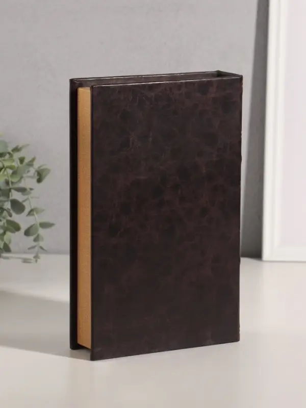 Шкатулка - книга сейф &laquo;Король&raquo;, дерево, искусственная кожа, 26&times;17&times;5 см