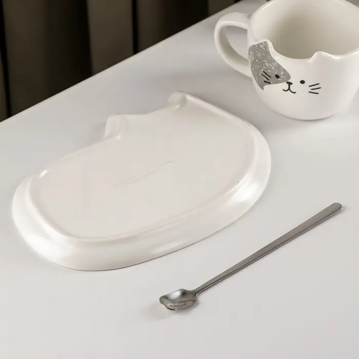 Чайная пара с ложкой &laquo;Котик&raquo;, чашка 200 мл, блюдце 18,5&times;13,5 см