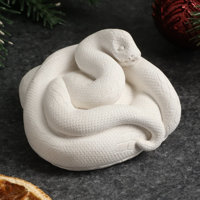 Новый год. Символ 2025. Фигура для раскраски  Новый год. Символ 2025. Фигура для раскраски "Змея Лея", 5х10х10см