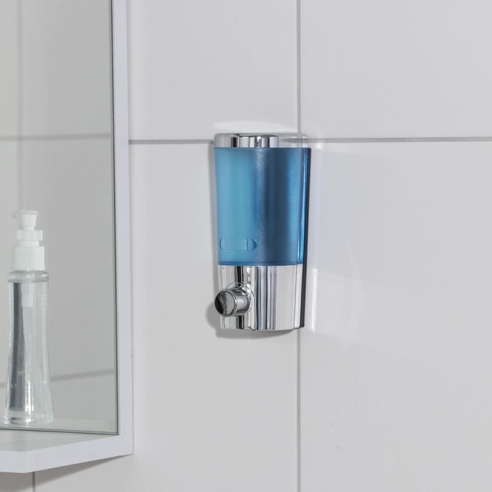 Дозатор - диспенсер для мыла, механический, для антисептика, 400 мл, цвет хромированный Дозатор - диспенсер для мыла, механический, для антисептика, 400 мл, цвет хромированный