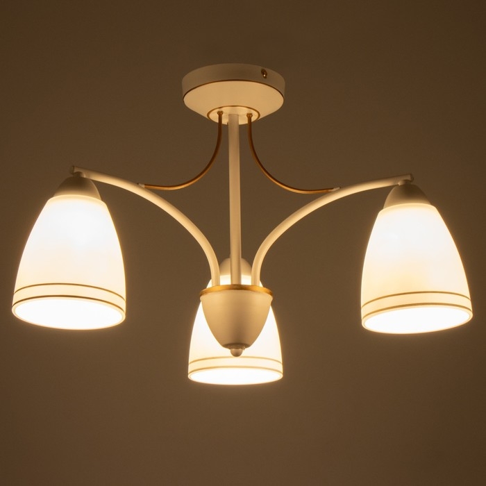 Люстра Люстра "Фрэнликс" 3хЕ27 40Вт белый 54х54х30 см BayerLux