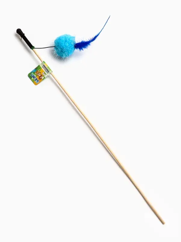 Дразнилка - удочка &laquo;Мячик с перьями&raquo;. на деревянной палочке, цвет МИКС