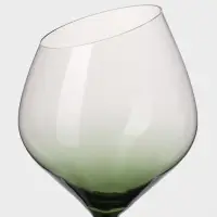 Бокал для вина Magistro &laquo;Иллюзия&raquo;, 540 мл, 10&times;24 см, стекло, зелёный