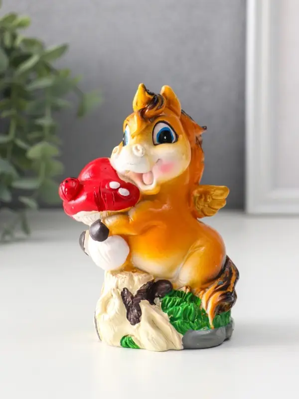 Копилка полистоун Копилка полистоун "Лошадка с мухомором" 5,5х8х12,5 см