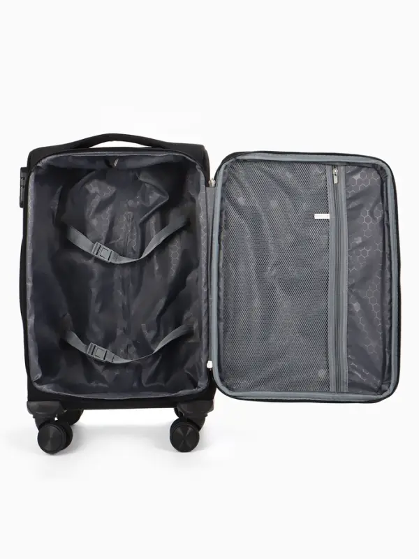 Чемодан 20",Текст,36*25*58,отд на молнии,1 нар/карм, увелич,код замок,4 колеса, черный