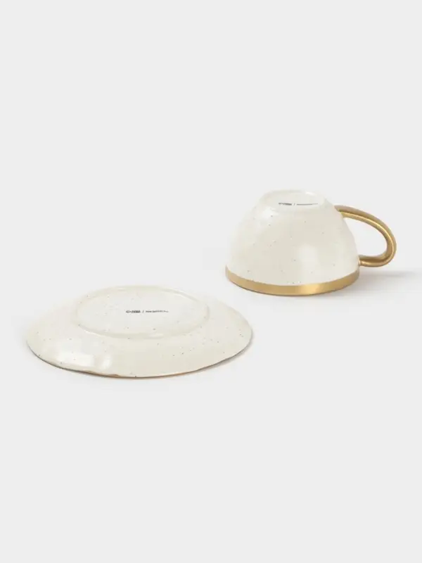 Чайная пара Magistro Poursephona, чашка 250 мл, блюдце d=16 см, фарфор, белая