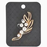 Брошь &laquo;Ветвь&raquo;, жемчуг, цвет белый в золоте