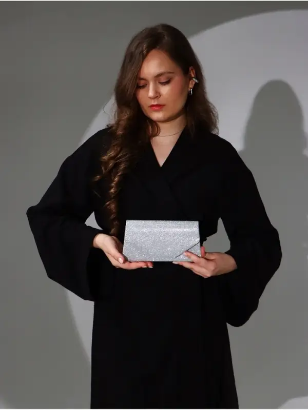 Сумка-клатч на магните, длинная цепь, цвет серебристый