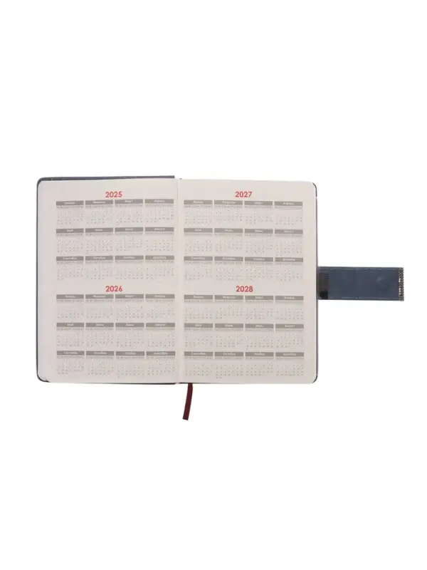 Ежедневник недатированный формат А5, с хлястиком, 112л, линия, пвх, Синий Ежедневник недатированный формат А5, с хлястиком, 112л, линия, пвх, Синий