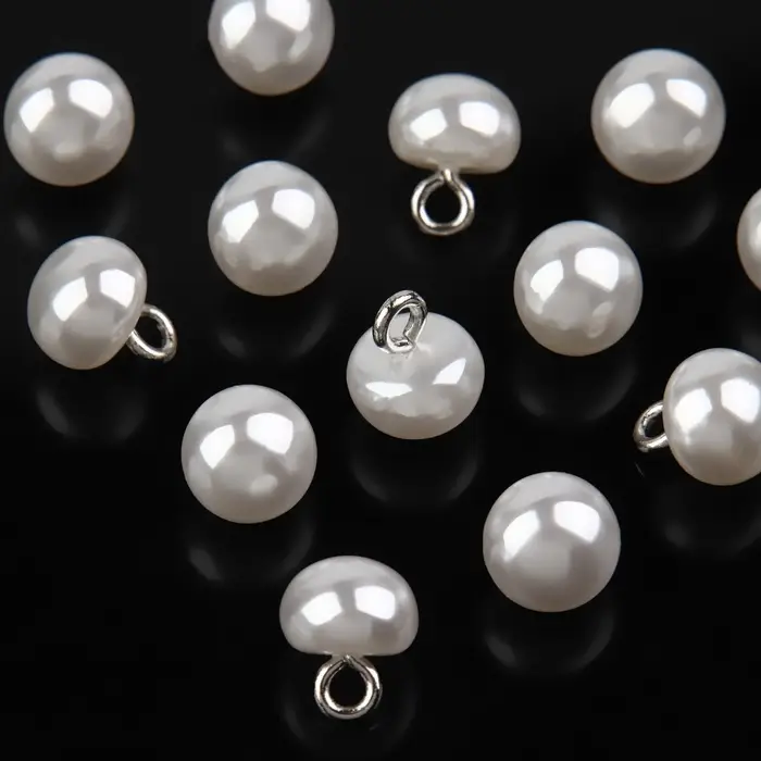 Пуговица на ножке, d=8 мм, белая