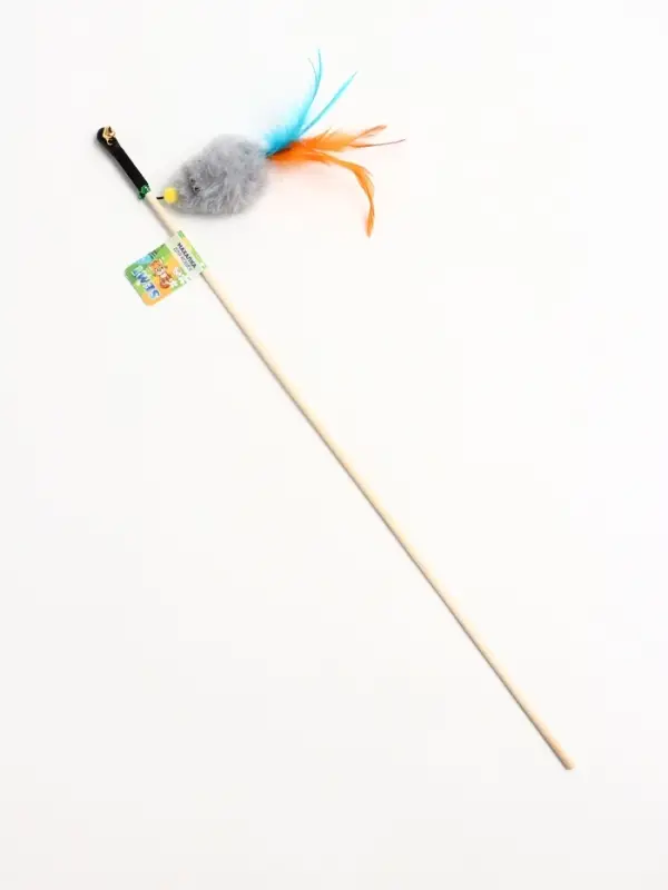 Дразнилка - удочка "Мышка с колокольчиком и перьями" на деревянной палочке, серая