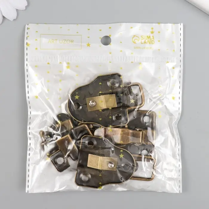 Замок металл для шкатулок. сундуков бронза + гвозд. набор 3 шт 5,8х4х1 см Замок металл для шкатулок. сундуков бронза + гвозд. набор 3 шт 5,8х4х1 см