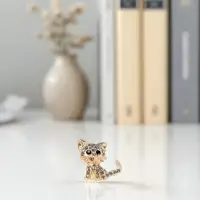 Брошь &laquo;Кошечка&raquo;, очаровательная, чёрно-серая в золоте