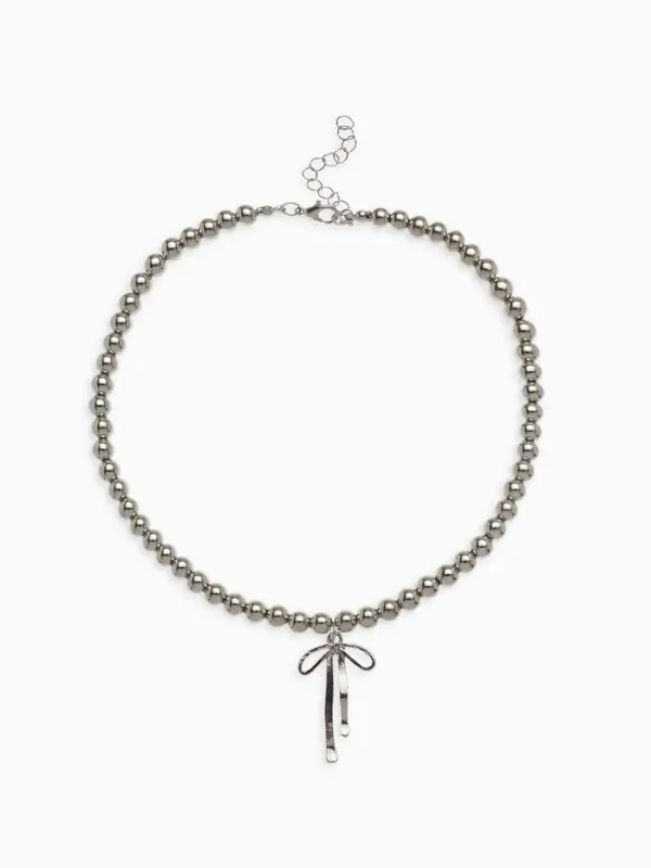 Колье из бусин &laquo;Бантик. Нежность&raquo;, L=30 см, цвет серебро